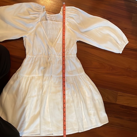 Zara Cream/white girls 8-10 dress NWT 30 inches long. - Picture 5 of 8